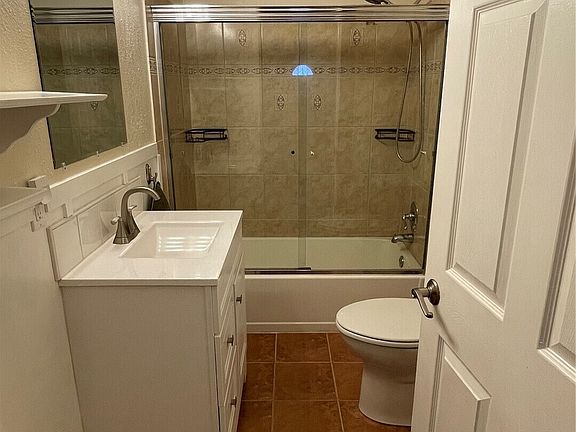 4th image of 1620 E Alder Street