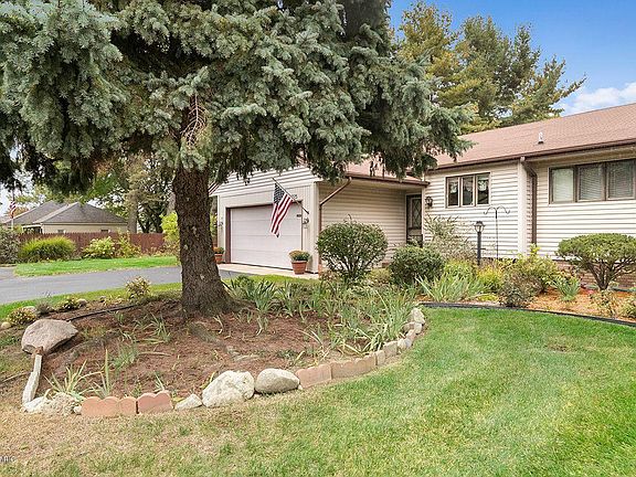 2nd image of 7025 Gardenview Ct SW