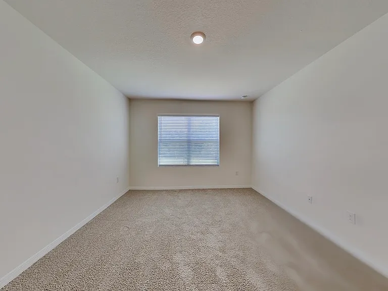 2912 Sunridge Loop — Photo 13