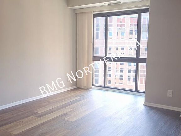 2nd image of 900 N Stafford St APT 1401