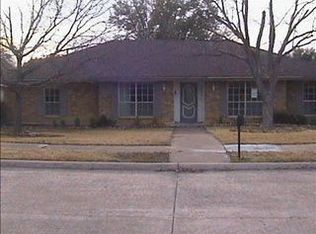 2313 Greenhill Dr, Carrollton, TX 75006