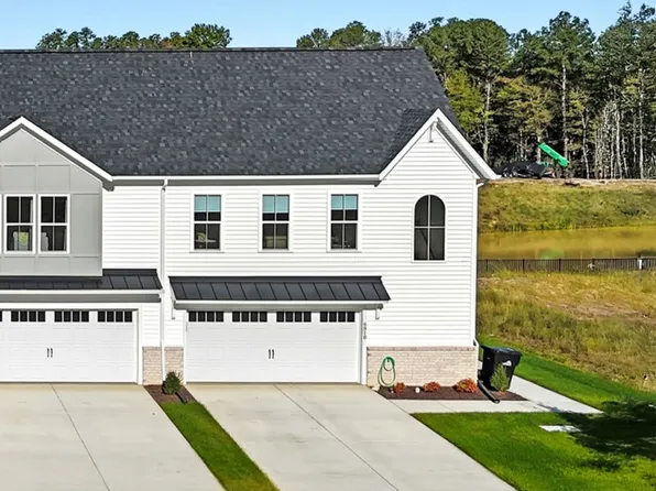 Oasis 55+ Active Adult - Maple Plan, Oasis Reserve - 55+ Active Adult Living