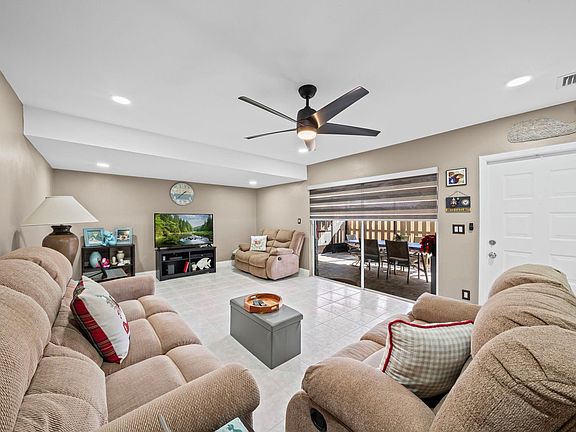 5th image of 747 NW 30th Avenue #D