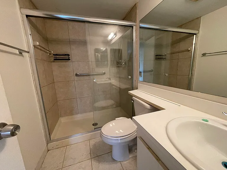 207 Foxtail Dr #E3 — Photo 10