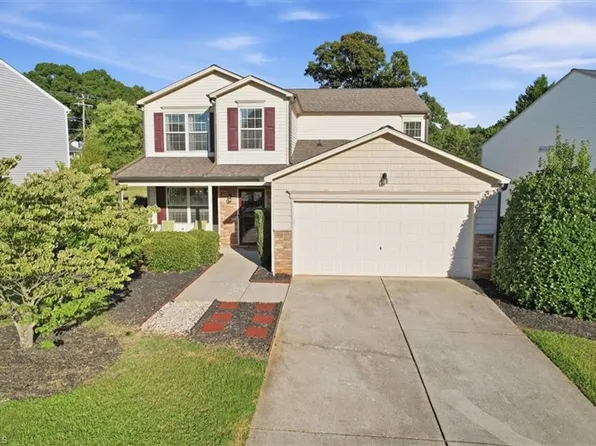 4562 Westhill Pl, Kernersville, NC 27284