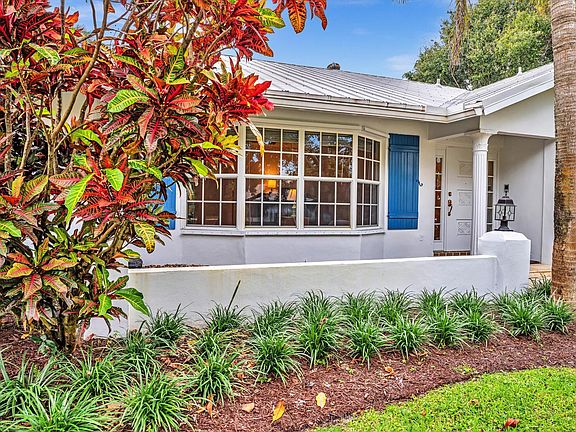5th image of 3204 Lakeview Drive