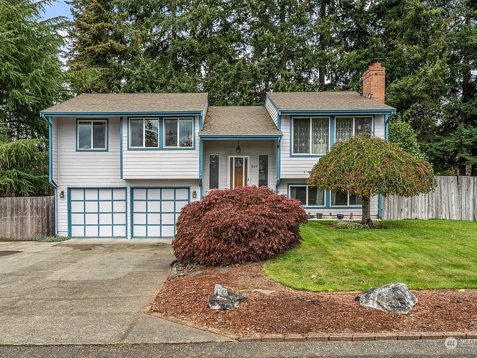 1st image of 319 160th Street E