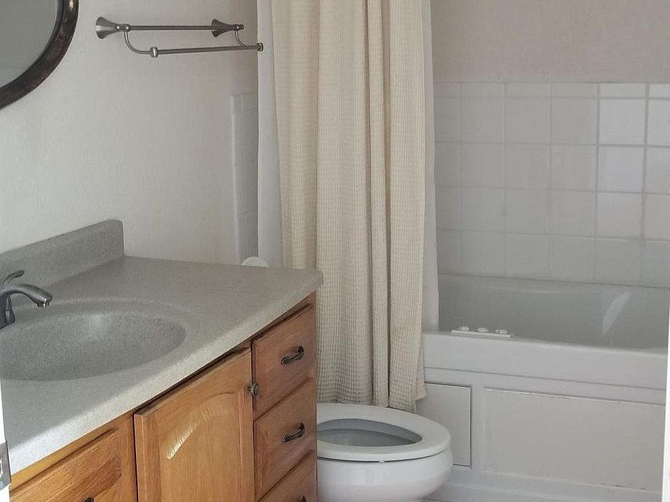 2nd image of 11083 De Anza Rd
