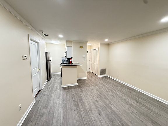 2nd image of 431 Meade Ct #431