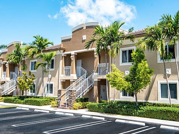 2nd image of 9392 NW 120th St #1044561