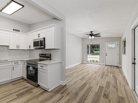 2nd image of 465 FORREST DRIVE