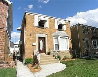 1st image of 5525 N Nordica Ave