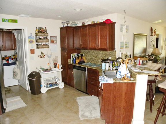 2nd image of 14815 Aguila Avenue