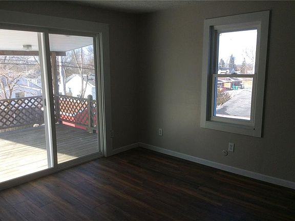 2nd image of 1847 Stewart Blvd