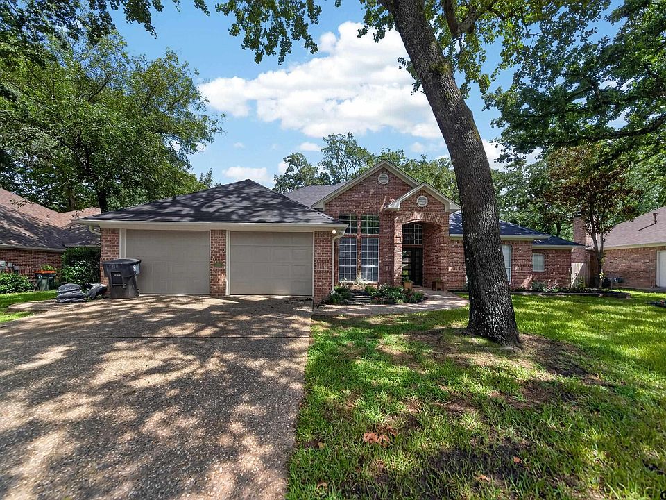 1st image of 3409 Pebblebrook Dr