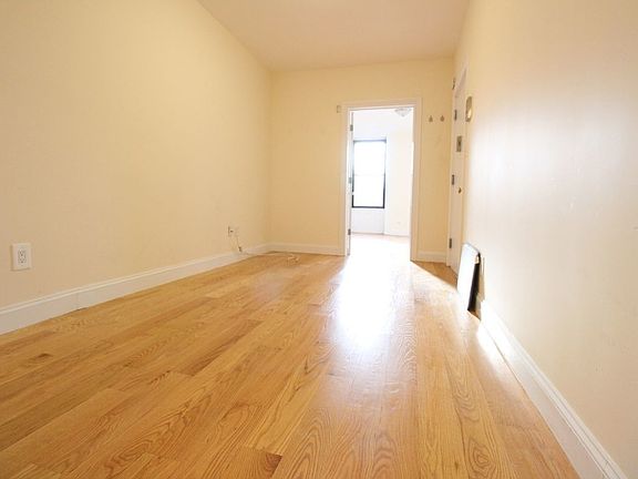 3rd image of 485 Columbus Ave #4AA