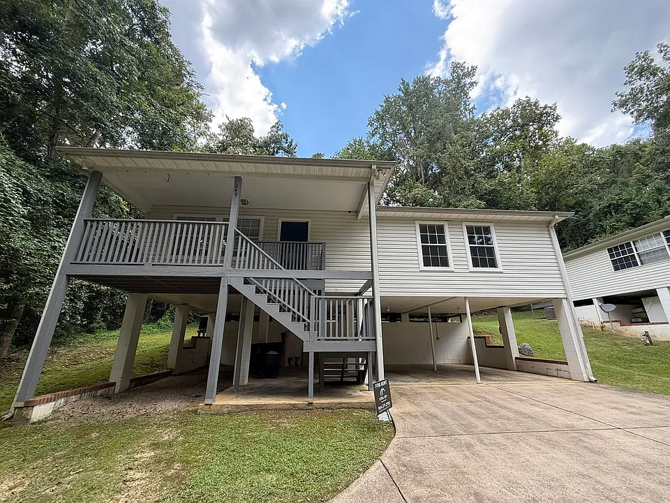 249 Starmount Dr
