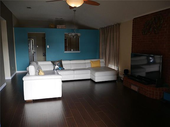 5th image of 1149 Rosewood Ln