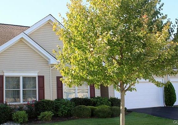 3rd image of 2052 Bally Dr