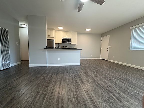 5th image of 3711 Fruitvale Ave #9