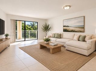 8290 Lake Dr APT 445, Doral, FL 33166