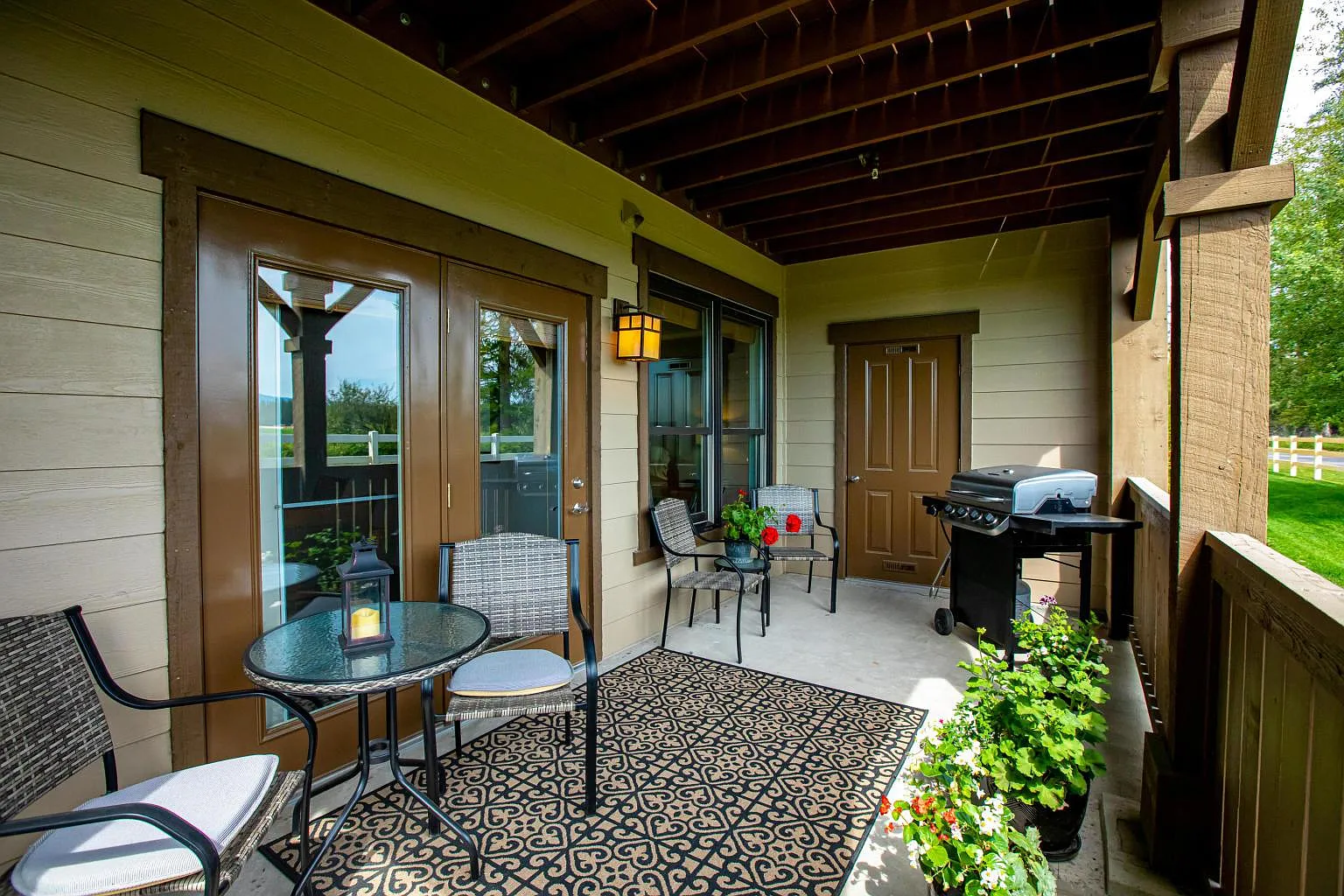 2 bed, 1205 sqft, $2,950 — Photo 1