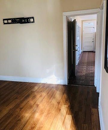 5th image of 2537 N Luna Ave