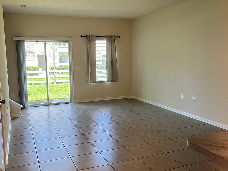 9547 Star Dr — Photo 6