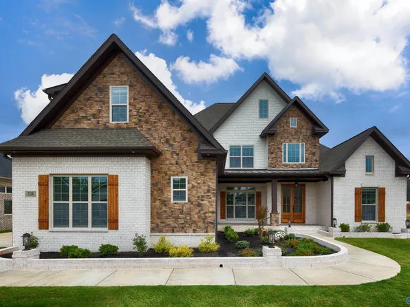 104 Montcliff Dr, Madison, AL 35756