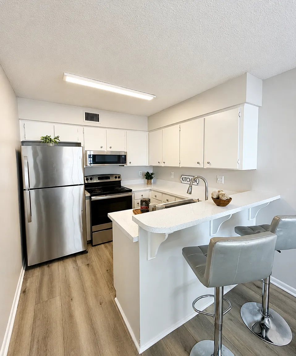 The Henry Apartments — Photo 3