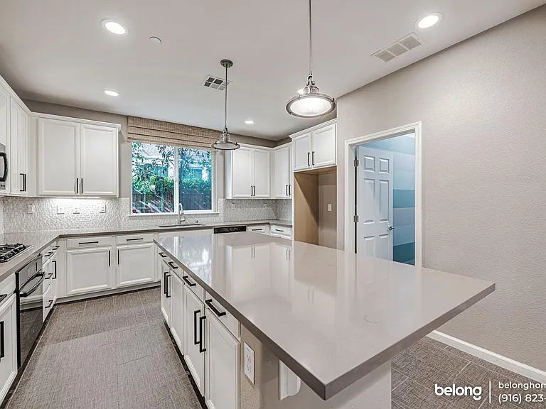 9773 Philta Way — Photo 13