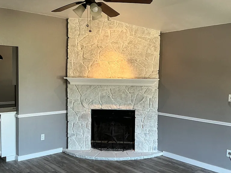 518 Mockingbird Dr — Photo 12