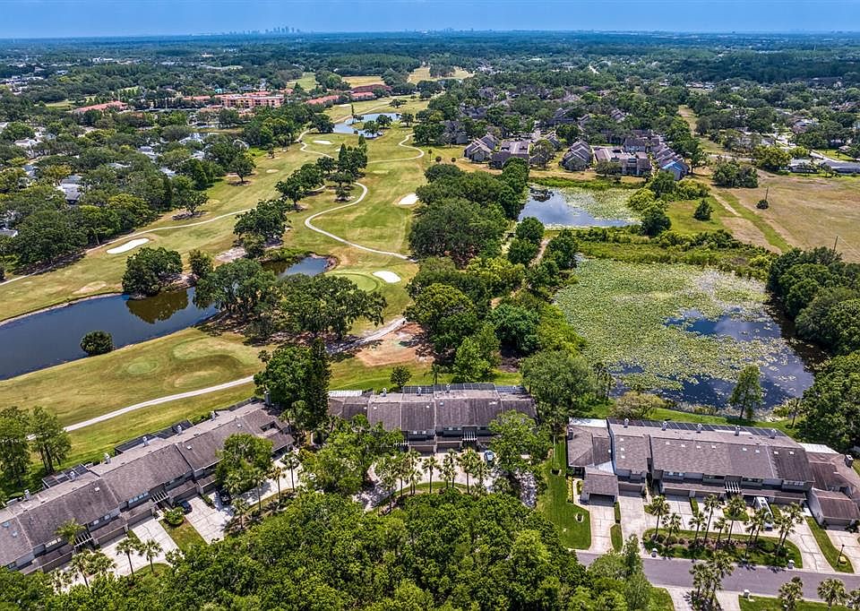 1st image of 4240 Golf Club Ln