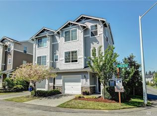 333 127th St SE #B, Everett, WA 98208