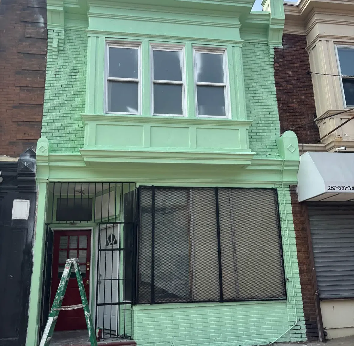 5050 Wayne Ave — Photo 1