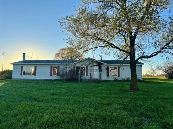 4004 N 650th St, Robinson, IL 62454