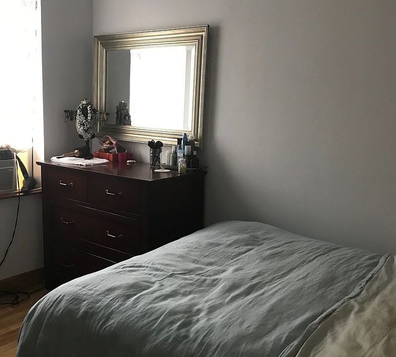 1st image of 179 E 3rd St APT 8