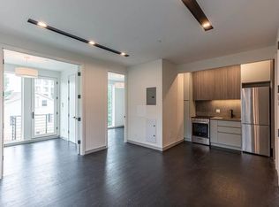 226 Winthrop St #2C, Brooklyn, NY 11225
