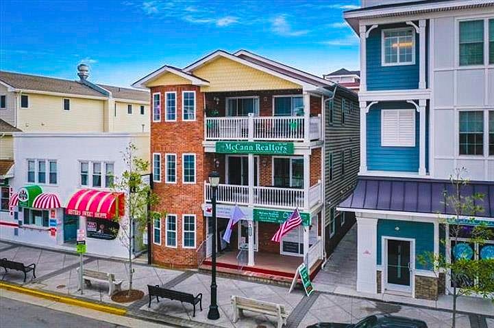 1st image of 4111 Landis Ave APT B