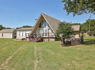 551 Venado Valley Rd, Meridian, OK 73058