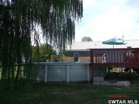5th image of 138 Stanford Dr