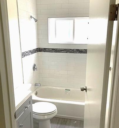4th image of 1361 Grand Ave #2