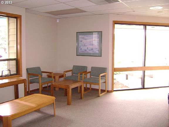 4th image of 2560 NW Medical Park Dr