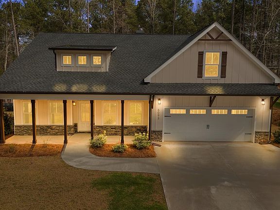 3rd image of 6093 Wayfarer Dr