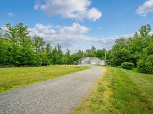 867 Route 129, Loudon, NH 03307