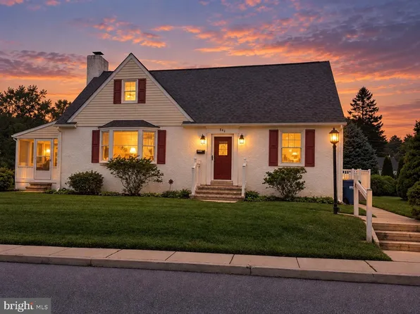 842 S Walnut St, Kennett Square, PA 19348