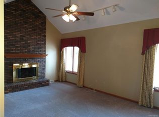 587 Park Ln, Lewiston, NY