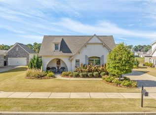 2407 Meadow Cove Rd, Auburn, AL 36832