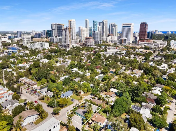 620 SW 7th Street, Fort Lauderdale, FL 33315