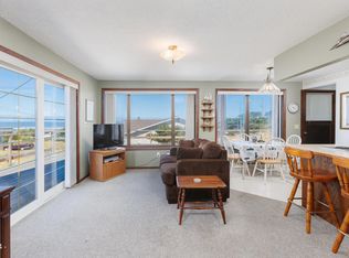 1910 NW Cruiser St, Waldport, OR